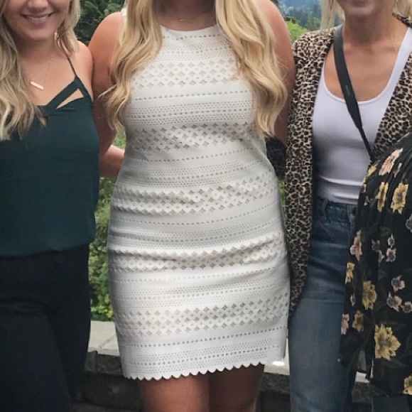 Eliza J Laser Cut Sheath Dress - Picture 3 of 3